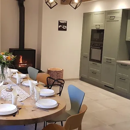 Chez Arnaoutou Vakantiehuis *